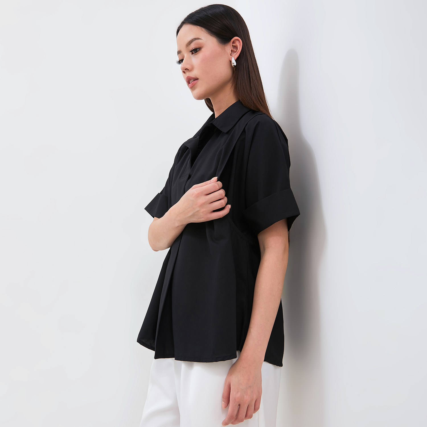 Vanya Black - Image 4
